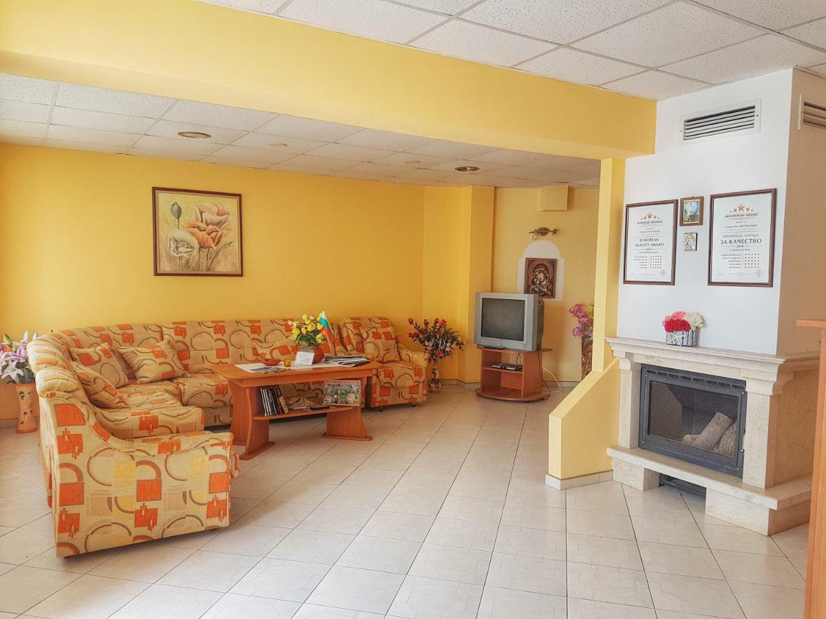 Guest House Byki Sveti Vlas Ngoại thất bức ảnh